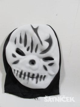 Maska na obličej -lebka  secondhand