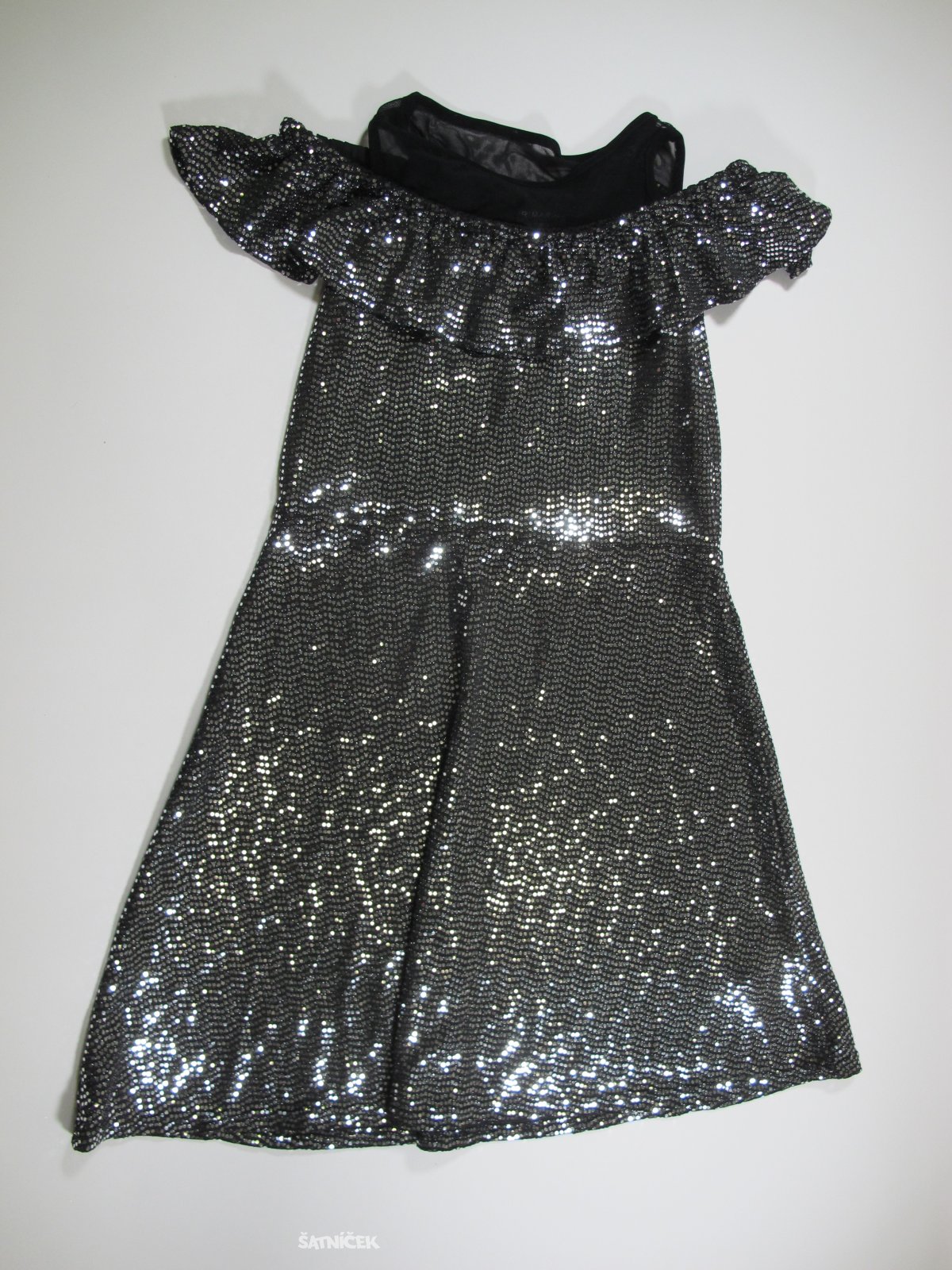 Flitrované šaty pro holky outlet