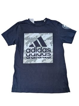 Tmavé triko s nápisem adidas pro kluky secondhand